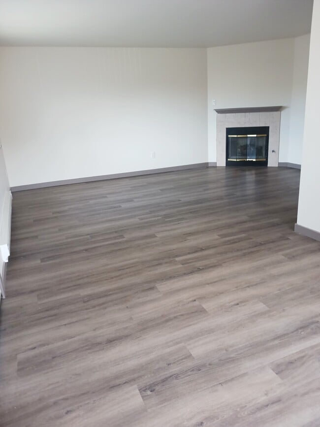 Refurbished upstairs living room - Noble Court Estates