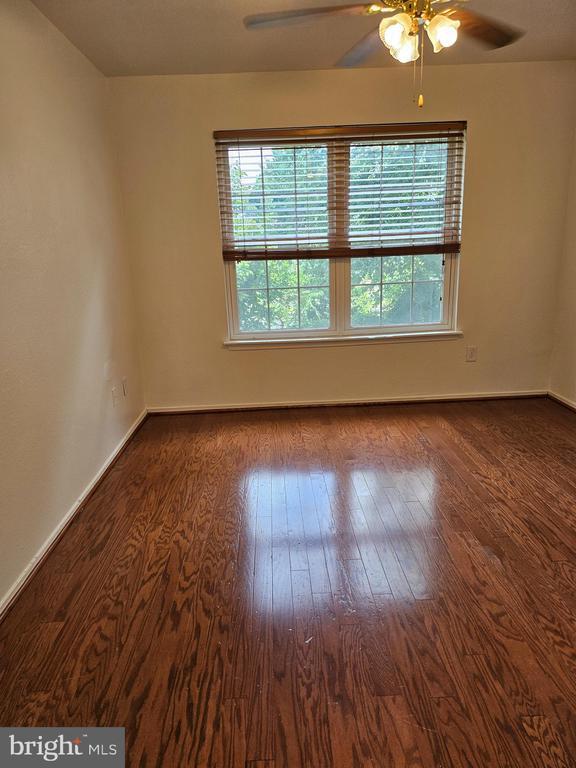 Foto del edificio - 3315 Wyndham Cir