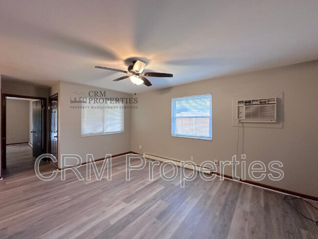 Foto del edificio - 9207 E 12th St