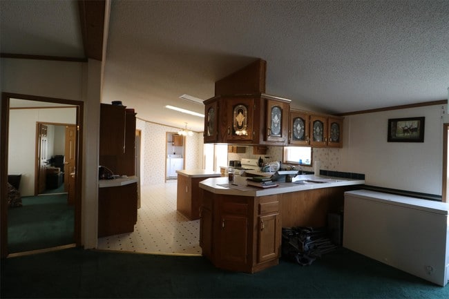 Building Photo - 12194 Clarks Creek Rd