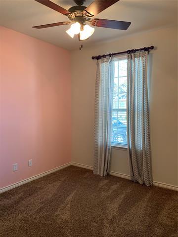 Building Photo - 2209 Miramar Dr