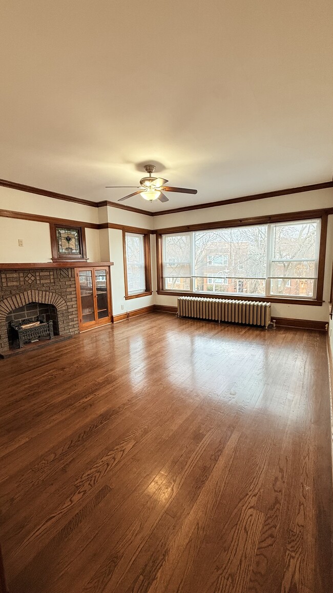 Building Photo - 4847 W Nelson St