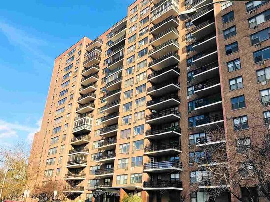 Primary Photo - 10 Huron Ave