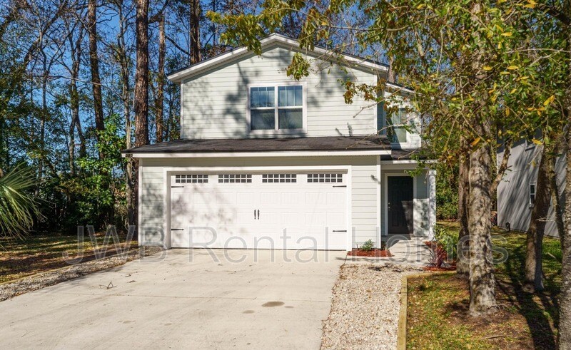 Primary Photo - 525 Meteor St