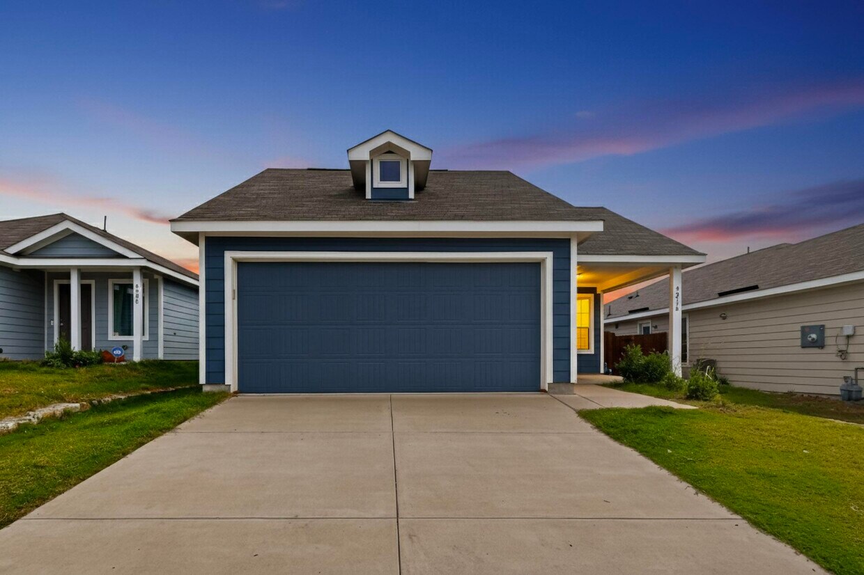 Foto principal - 9216 Grackle Pl