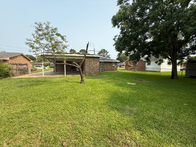 Foto del edificio - 2943 Alta Rd