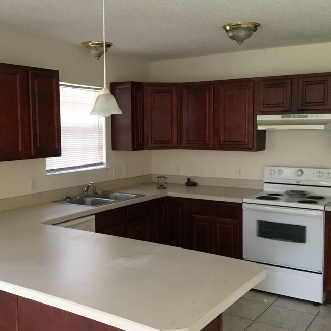 2170 Brooklyn Rd, Jacksonville, FL 32209 House Rental in Jacksonville