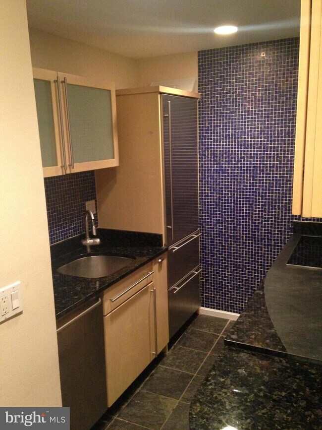 6642 Hillandale Rd Unit 51A, Bethesda, MD 20815 Condo for Rent in Bethesda, MD