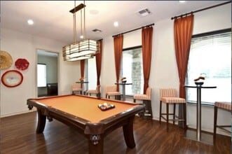 Building Photo - 8275 Stonebrook Pkwy