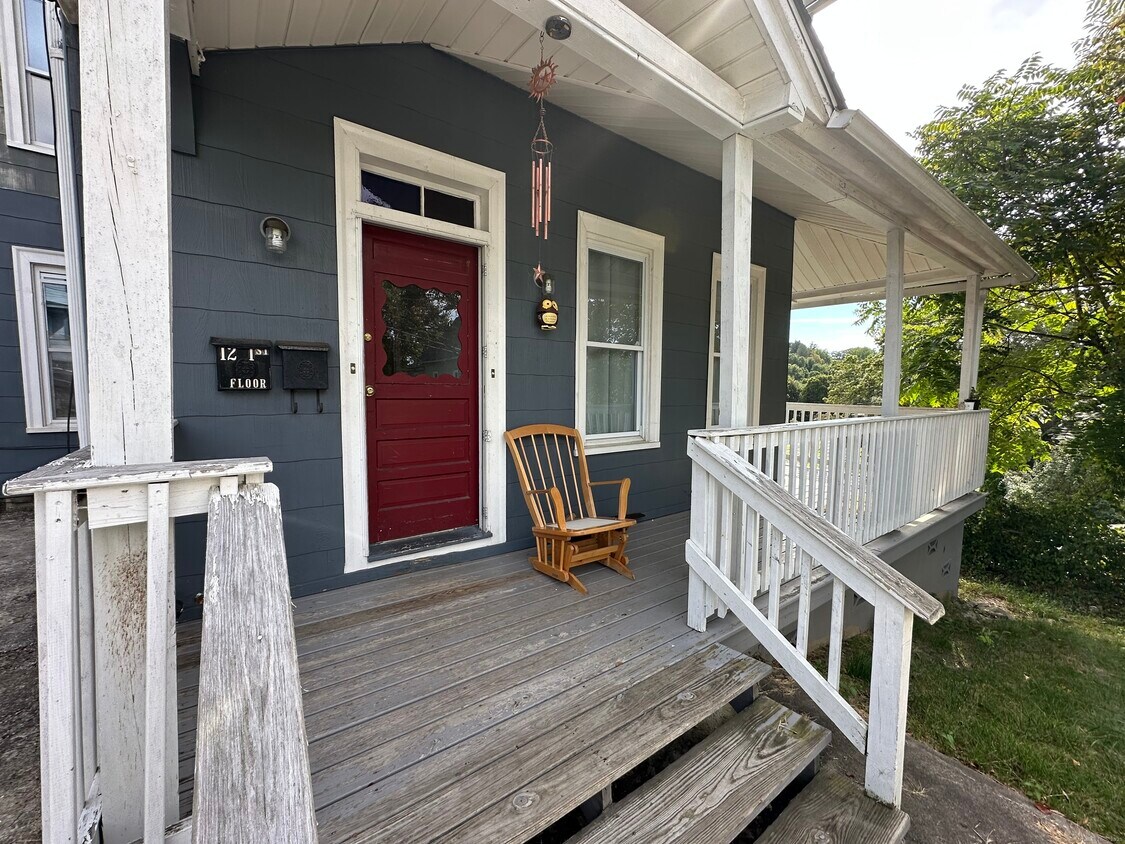 Primary Photo - 12 Rockwood Ave
