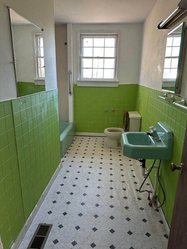 Foto del edificio - 3216 7th Ave N