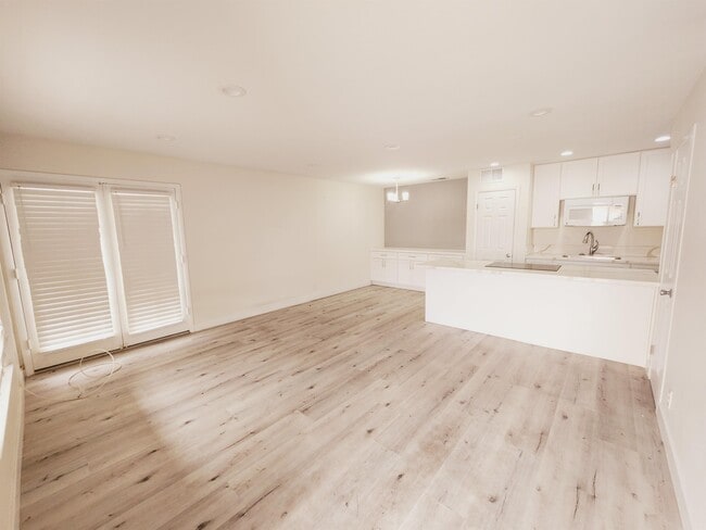 Foto del edificio - 1291 Elizabeth Ave