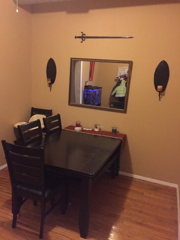 Building Photo - 2620 W Division St