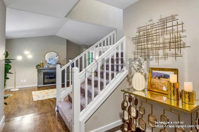 Foto del edificio - 905 224th Ave NE