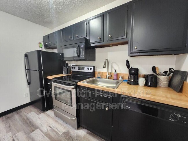 Foto del edificio - 3007 W 33rd Ave