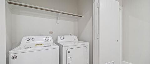 Building Photo - 4536 Sunflower St