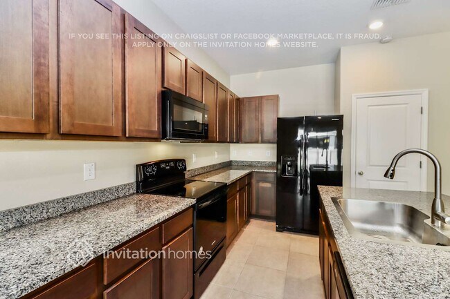 Foto del edificio - 2944 Suncoast Blend Dr