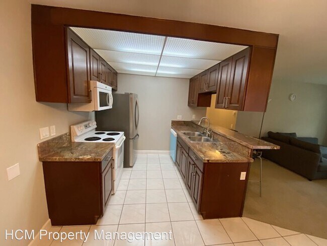 Foto del edificio - 2 br, 1 bath House - 22011 Rimhurst Drive ...
