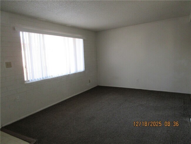 Foto del edificio - 2495 Detroit Ave