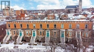 Building Photo - 10-110 Patterson St