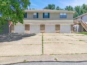 Building Photo - 8710 NW 82 Terrace