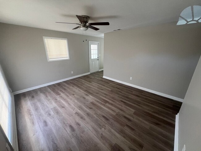 Building Photo - 4909 Mehaffey Ct