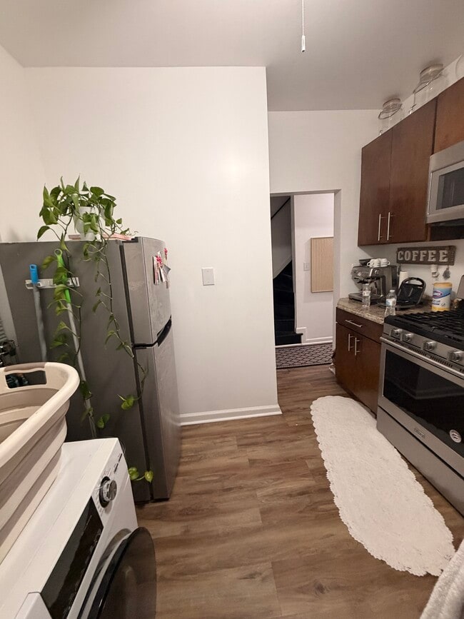 Foto del edificio - 2706 Bridge St