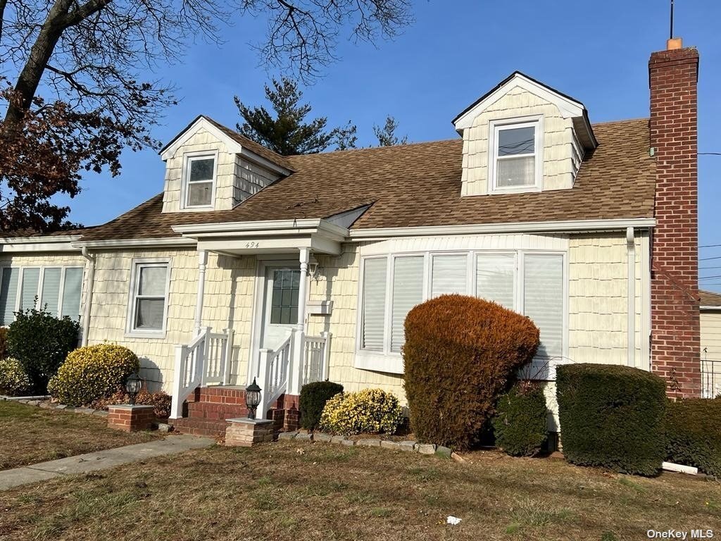 494 Silver Ln, Oceanside, NY 11572 House for Rent in Oceanside, NY