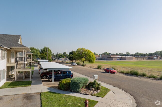 Ángulo alterno - Baycrest Village