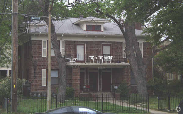 Primary Photo - 2402 Rio Grande St