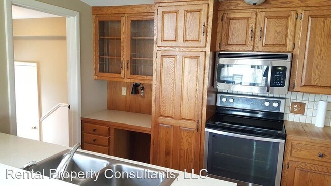Foto del edificio - 3 br, 1 bath House - 7320 Hanna Lake Ave. SE