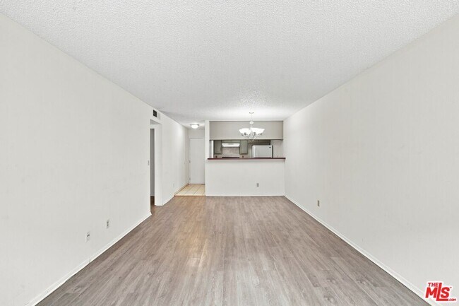 Foto del edificio - 3600 Bagley Ave