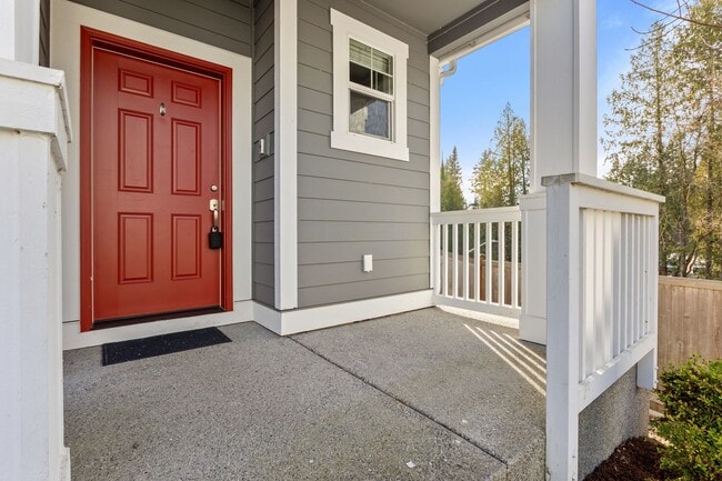 Building Photo - Beautiful 5Bd home in  Marysville