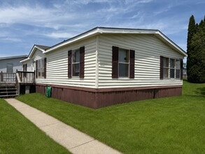 Building Photo - 2500 Mann Rd