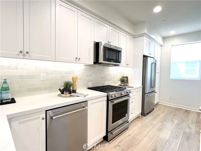 Foto del edificio - 45 Sanctuary Ln