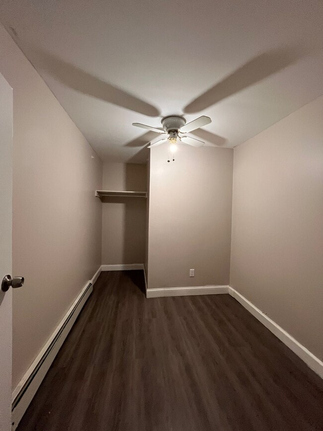 Foto del edificio - 79 E 25th St