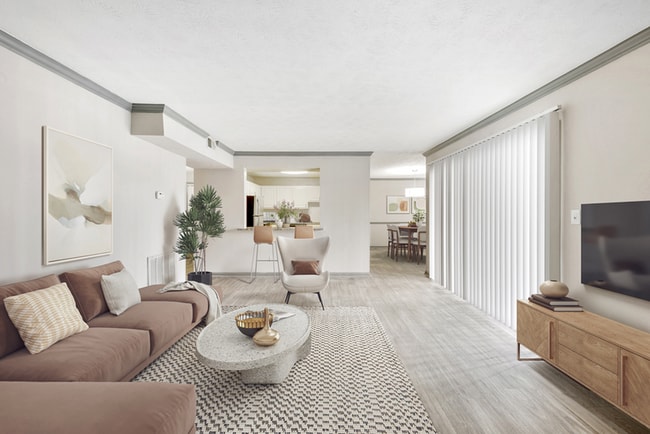 B1 2x2 1280 SQ FT (7) - Elliot Apartments on Abernathy