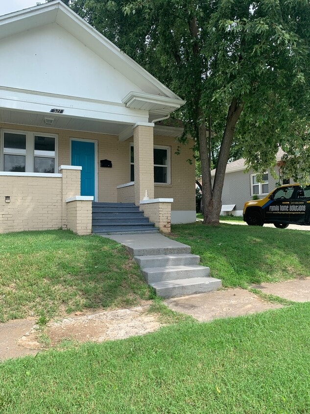 Primary Photo - 3 Bedroom Home with Full Basement