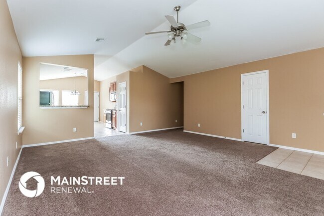 Foto del edificio - 2708 Edgemere Dr