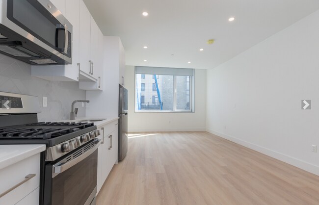 Building Photo - 1126 Harrison Ave