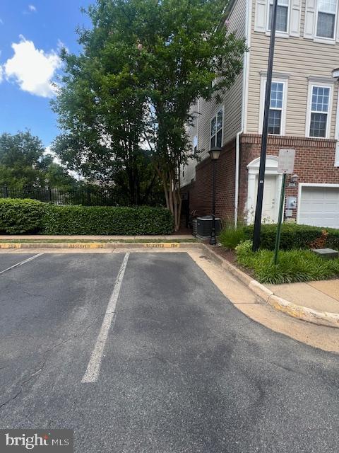 Building Photo - 3009 Nicosh Cir