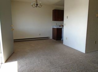 Foto del edificio - 44 6th St W