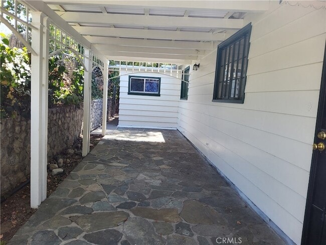 Photo - 10630 Hillhaven Avenue Unit House