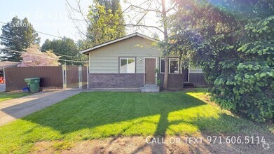 Building Photo - 9434 SE 41st Ave