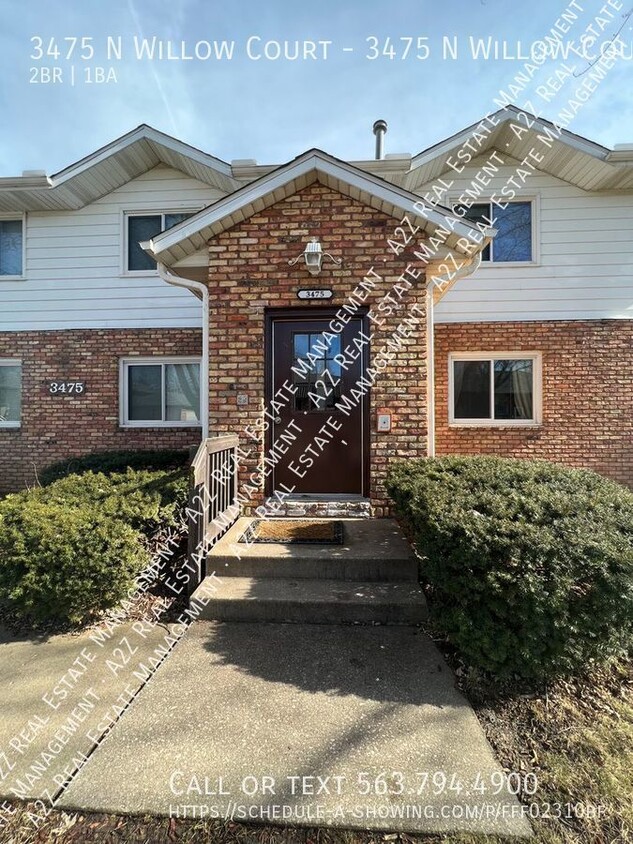 Primary Photo - 2 Bedroom 1 bath Condo in Bettendorf!