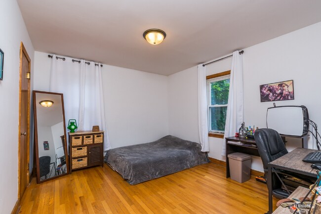 Foto del edificio - 10601 S Artesian Ave