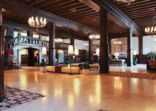 Foto del edificio - One Month of Rent-Free, No Brokers Fee, He...