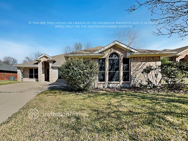 Building Photo - 2810 Beacon Hill Dr