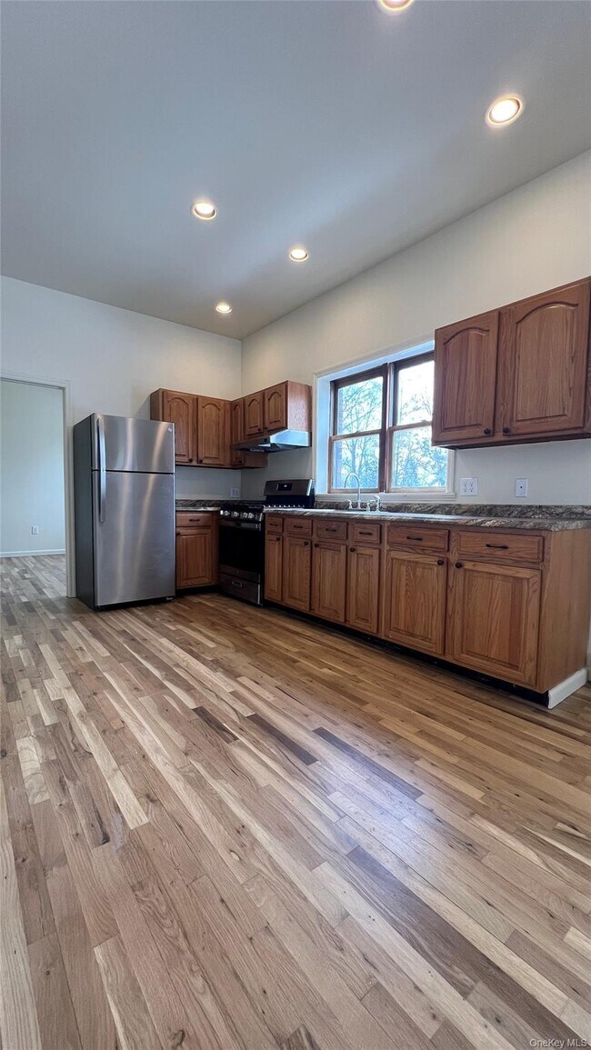 Foto del edificio - 74 North St