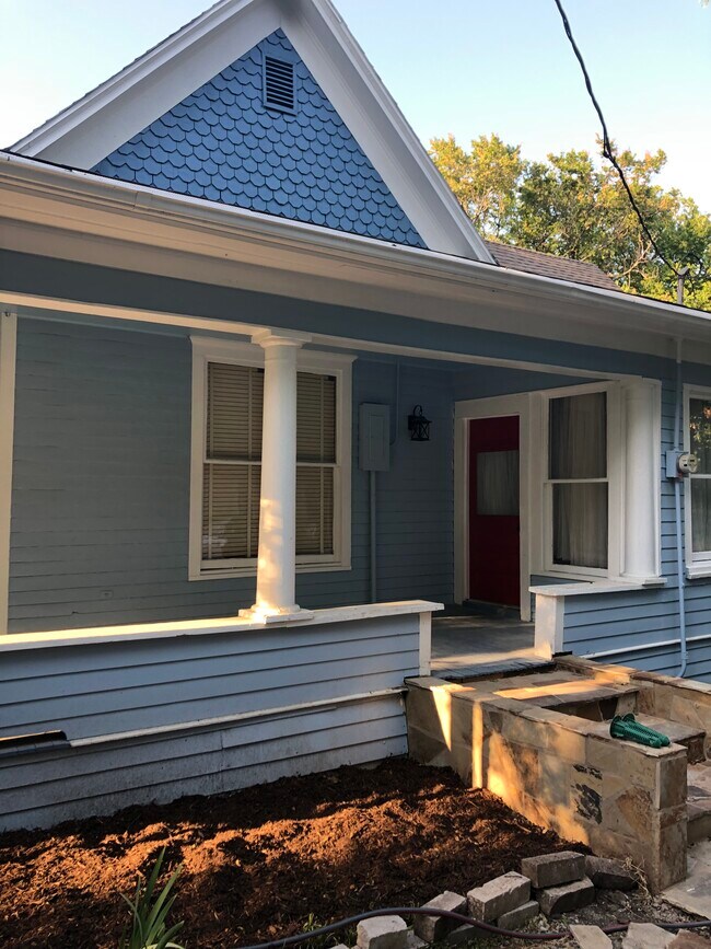 Side porch - 602 N Church St